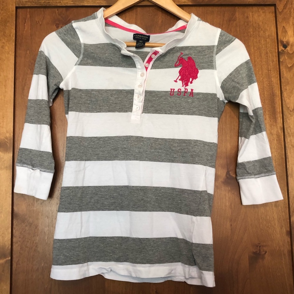 ✨3/$30✨US Polo grey white strips